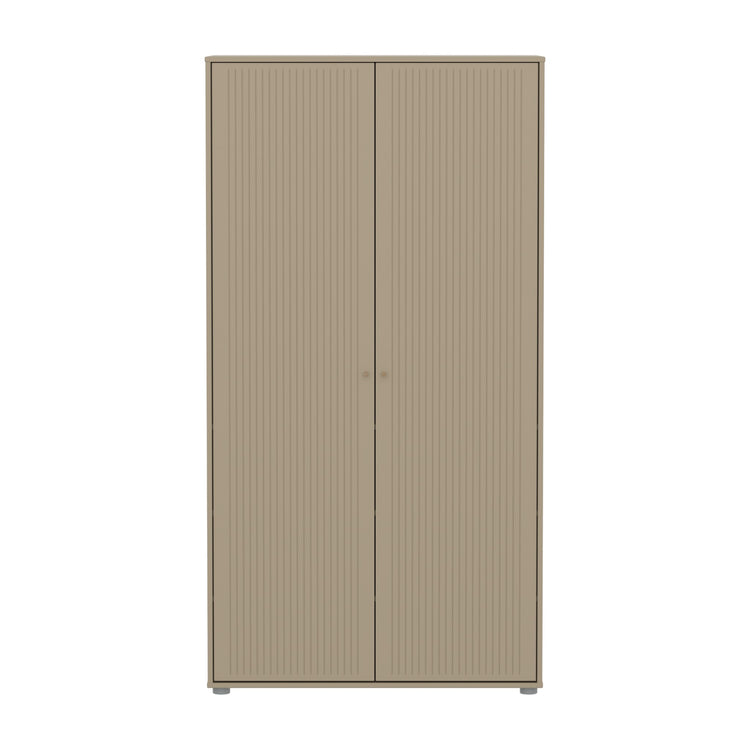 FLEXA. Ντουλάπα Saga με όψεις Grooves. Μπεζ/ δρύινα πόμολα