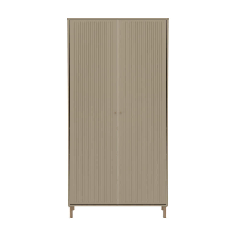 FLEXA. Ντουλάπα Saga με όψεις Grooves. Μπεζ/ δρυς πόμολα/ δρυς πόδια