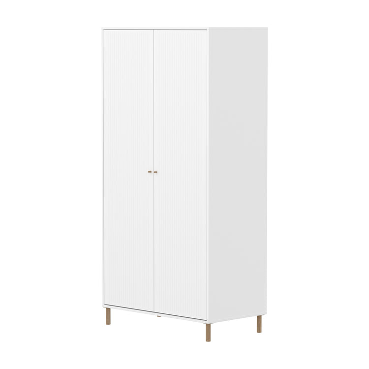 FLEXA. Ντουλάπα Saga με όψεις Grooves. Λευκό/ δρυς πόμολα/ δρυς πόδια