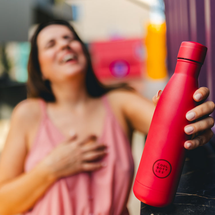 COOL BOTTLES. Ανοξείδωτο μπουκάλι-θερμός Έντονο Κόκκινο 500ml