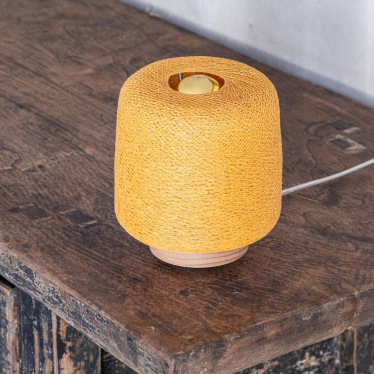 LA CASE DE COUSIN PAUL. Επιτραπέζιο φωτιστικό Madison Camel