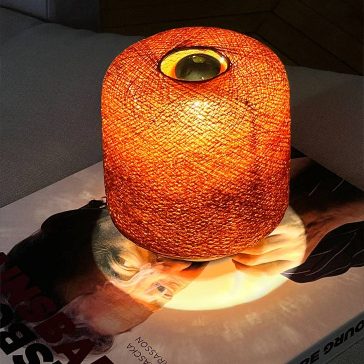 LA CASE DE COUSIN PAUL. Havana Madison table lamp
