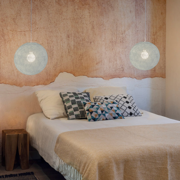 LA CASE DE COUSIN PAUL. Globe lampshade Azur 38