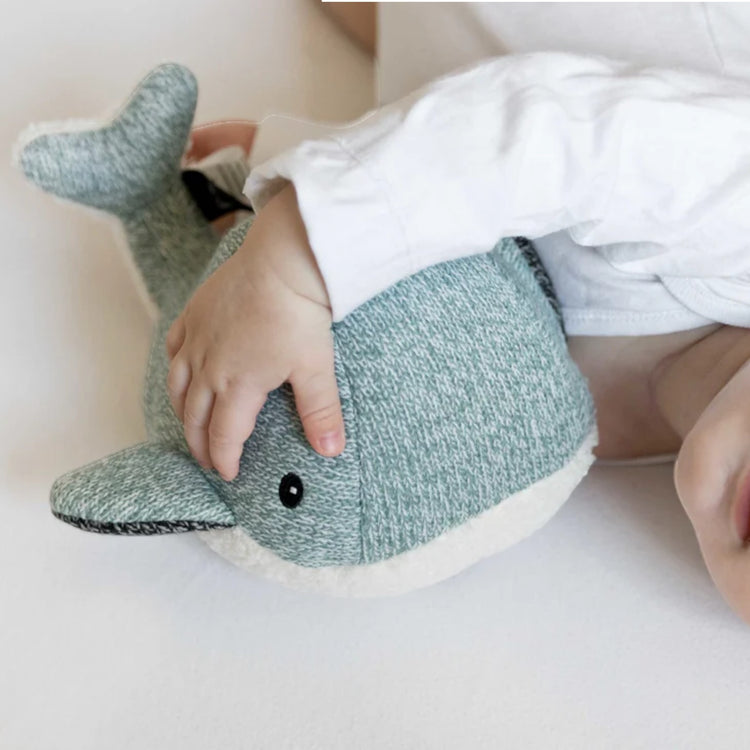 FLOW. Υφασμάτινη φάλαινα Moby με λευκούς ήχους & μουσική - επαναφορτιζόμενο (απαλό πράσινο)