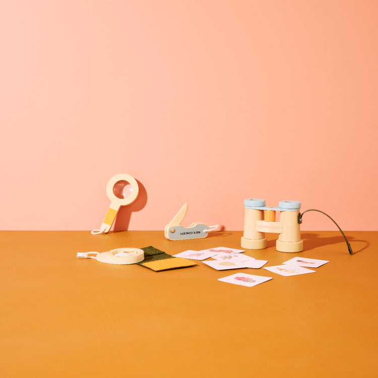 KIDS CONCEPT. Σετ εξερεύνησης της φύσης KID'S HUB