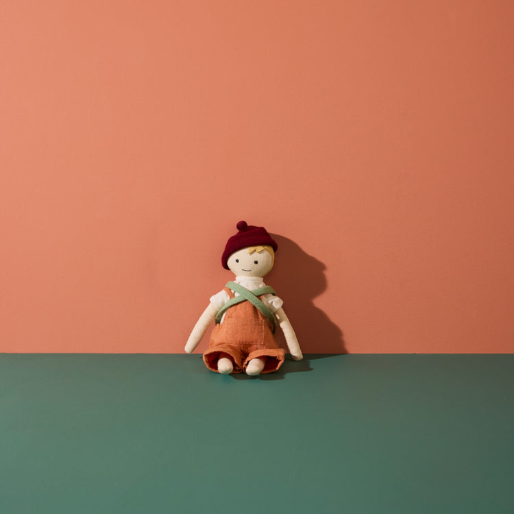 KIDS CONCEPT. Υφασμάτινη κούκλα Nils