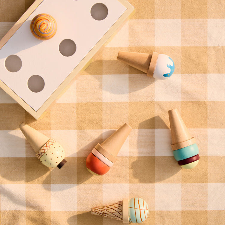 KIDS CONCEPT. Ξύλινο σετ παιχνιδιού με παγωτά KID'S HUB