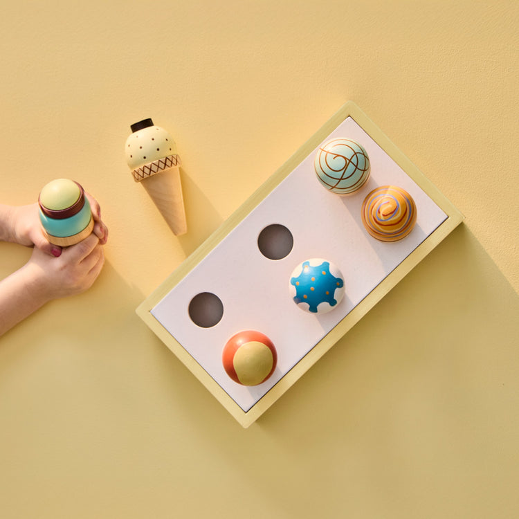 KIDS CONCEPT. Ξύλινο σετ παιχνιδιού με παγωτά KID'S HUB