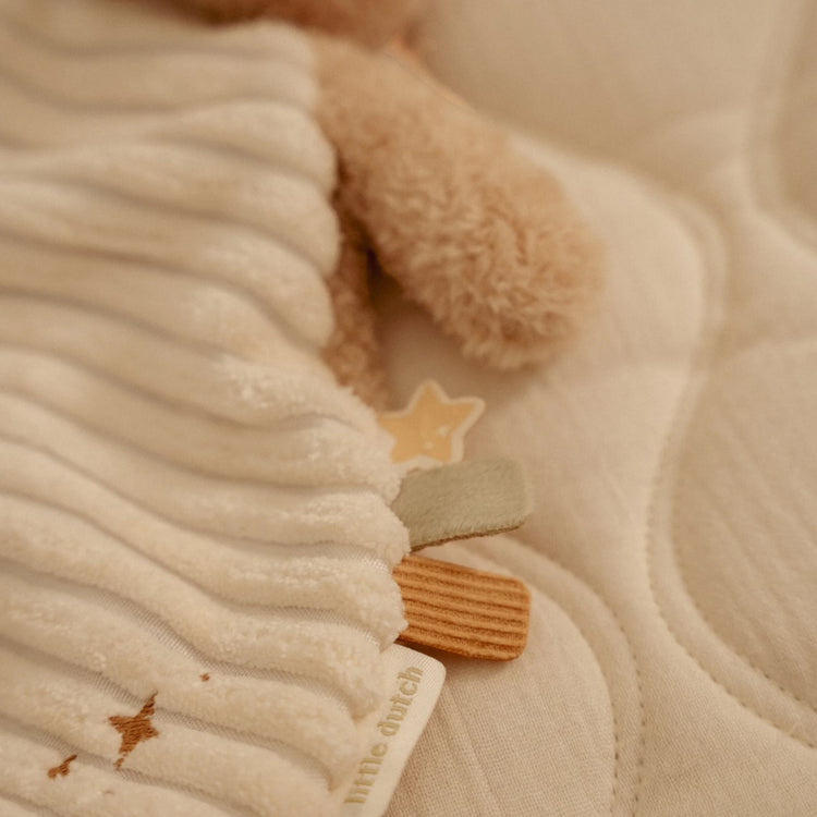 LITTLE DUTCH. Υφασμάτινο ανάγλυφο ντουντού κουνελάκι Newborn Naturals GRS