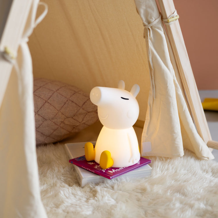 MR MARIA. Peppa Pig First Light lamp