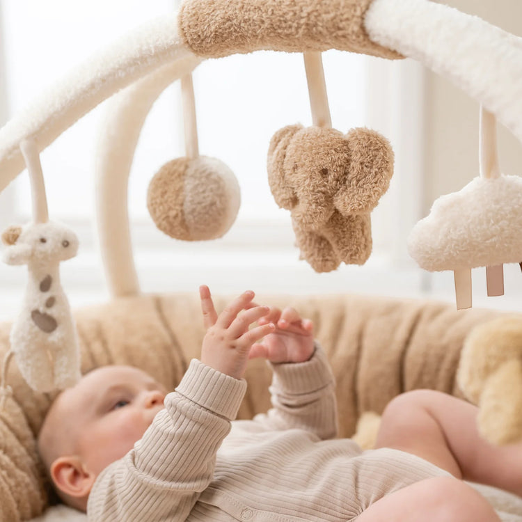 TEDDY. Στρωματάκι δραστηριοτήτων με γυμναστήριο & περιμετρικό μαξιλάρι