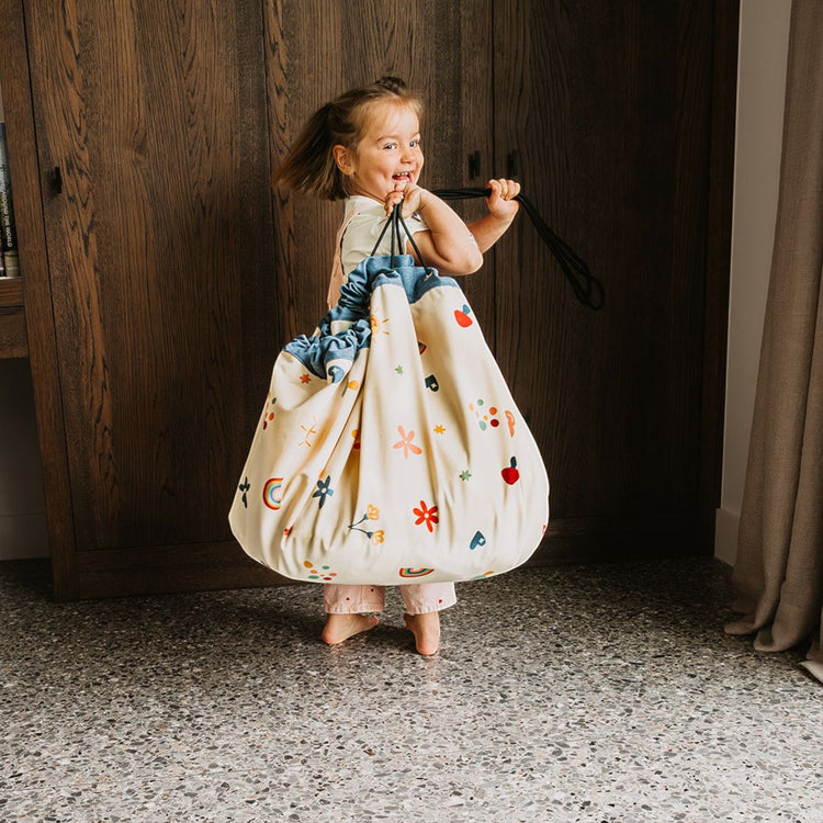 PLAY&GO. Χαλάκι παιχνιδιού - τσάντα 2 σε 1. Χαρούμενες Μέρες