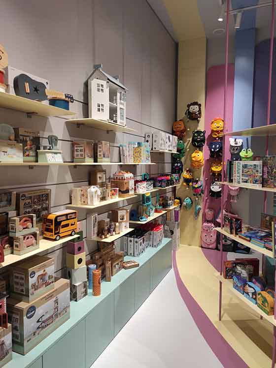 CozyKids Golden Hall