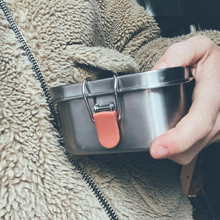 EKOBO. Ανοξείδωτο φαγητοδοχείο 800ml με αποσπώμενη θήκη σιλικόνης (Terracotta)