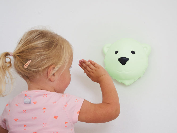 FLOW. Επιτοίχιο φωτιστικό νυχτός Αρκούδος Bjorn (λευκό)