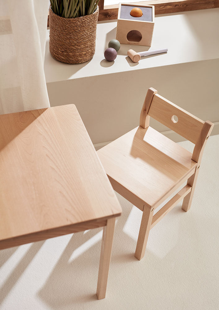KIDS CONCEPT. Chair SAGA Blonde