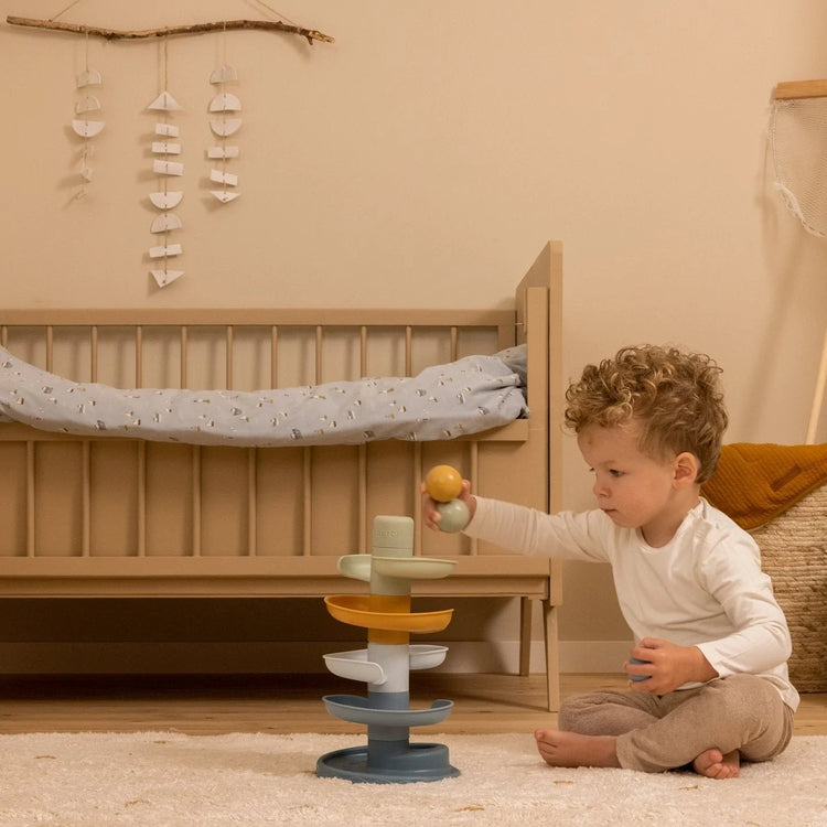 LITTLE DUTCH. Σπειροειδής διαδρομή με μπαλάκια (μπλε).