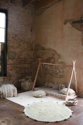 Lorena Canals. Χαλί δωματίου Bubbly στρόγγυλο (natural-olive) 120