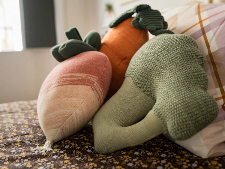 Lorena Canals. Μαξιλάρι Brucy το Μπρόκολο