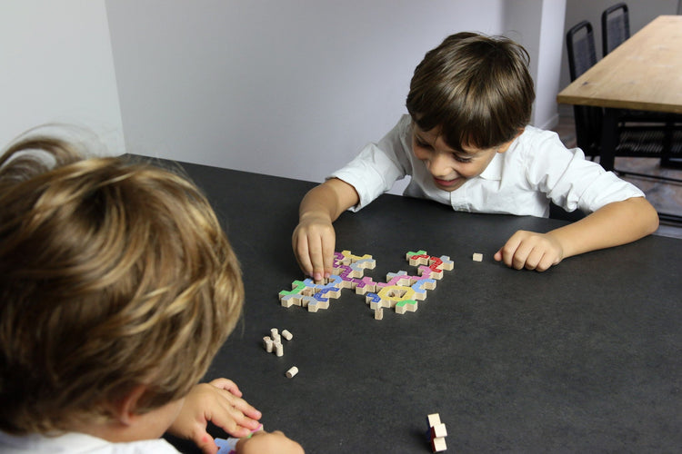 MILANIWOOD. Ξύλινο επιτραπέζιο παιχνίδι Κόλλα πέντε