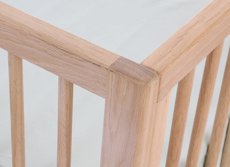 PURE. Κρεβάτι βρεφικό