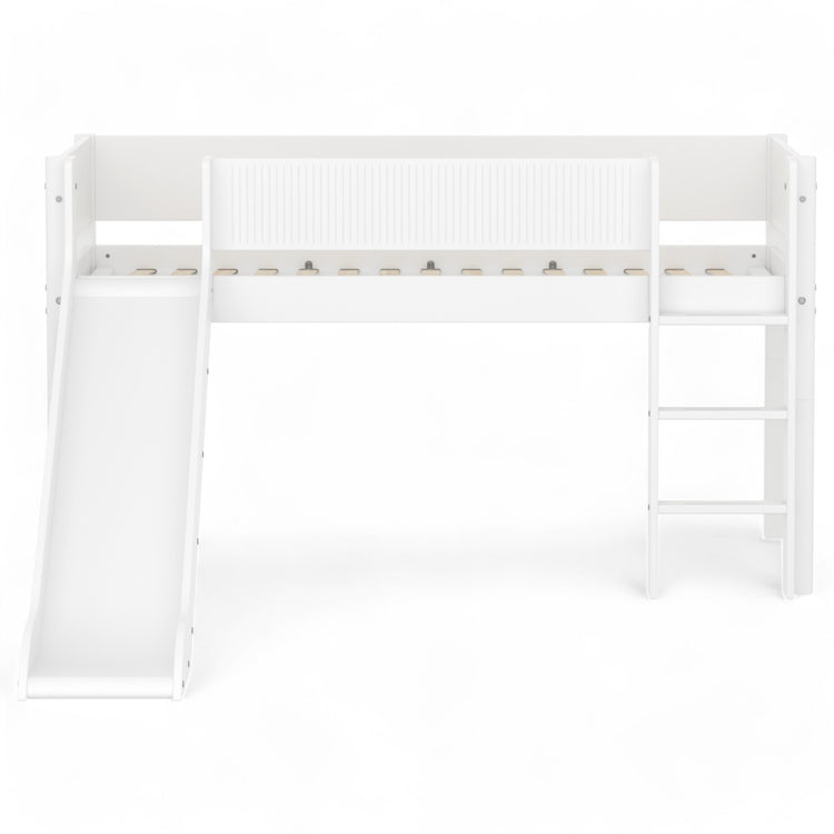 Flexa. Mid-high bed with straight ladder, slide and safety rail with grooves. Made of MDF and solid pine.