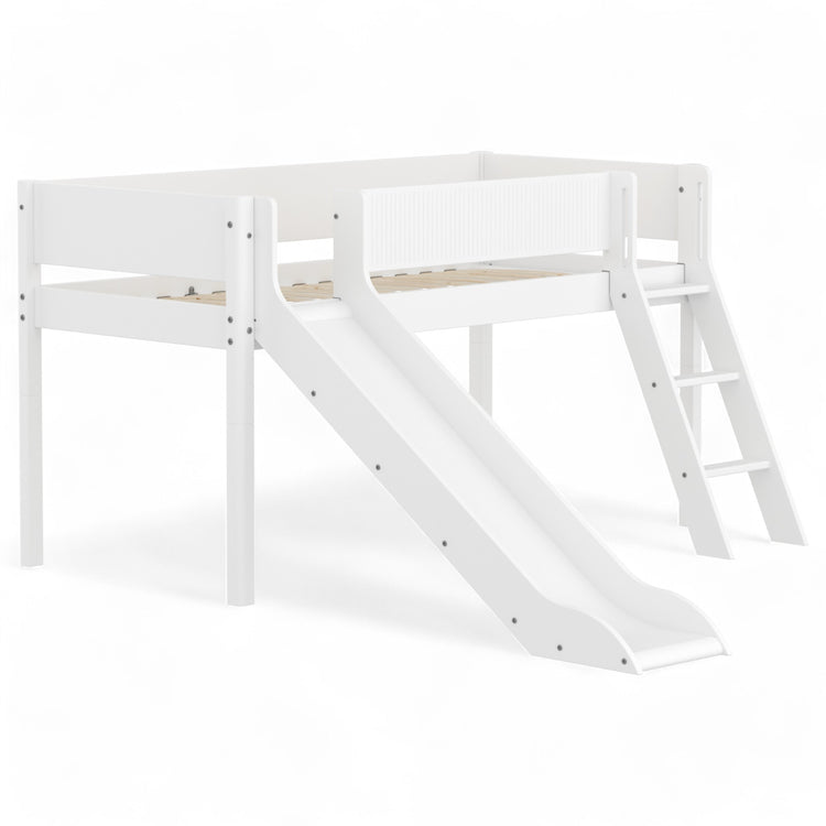 Flexa. Mid-high bed with slanting ladder and slide