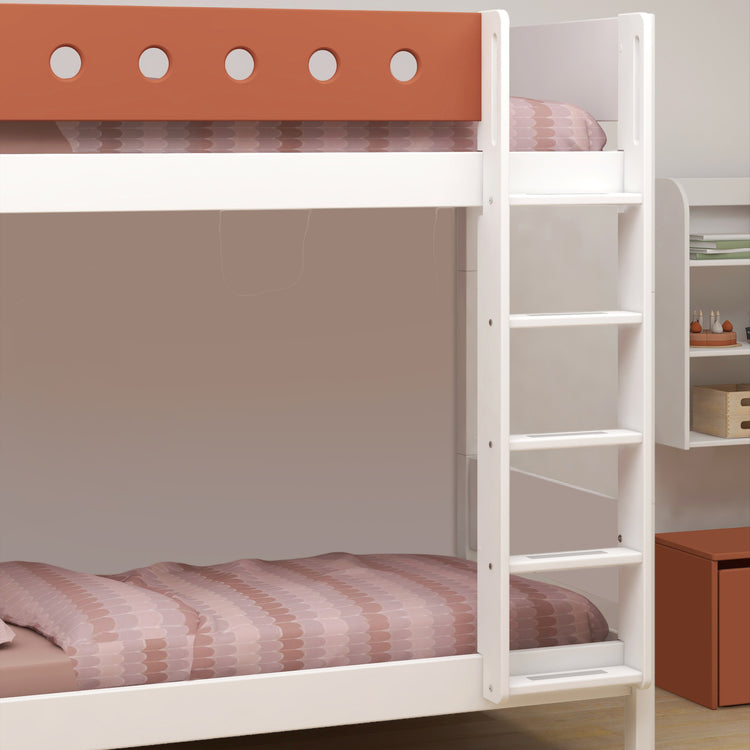 Flexa. White high bunk bed with straight ladder - 200cm - White