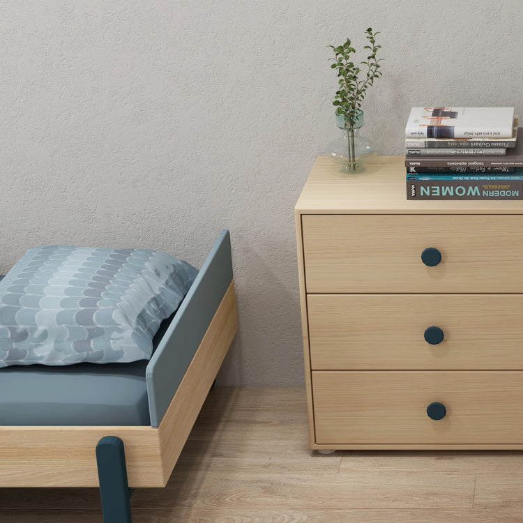 Flexa. Popsicle single bed with head and foot board - Oak / Blueberry