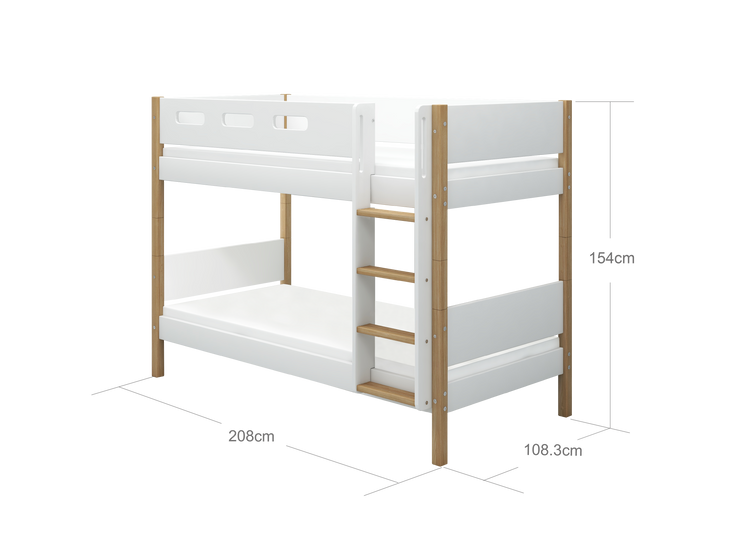 Flexa. Nor bunk bed with straight ladder - 210cm - White / Oak