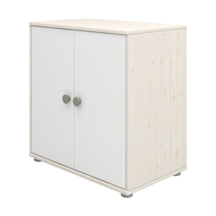 Flexa. Classic cupboard with natural green knobs  - White washed