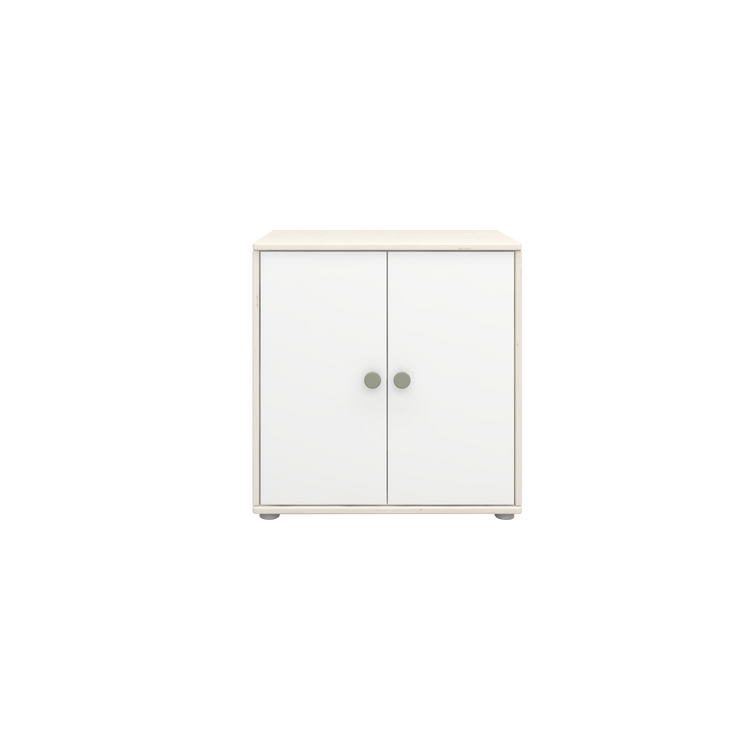 Flexa. Classic cupboard with natural green knobs  - White washed