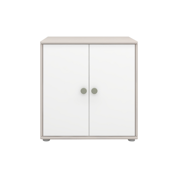 Flexa. Classic cupboard with natural green knobs  - Grey washed