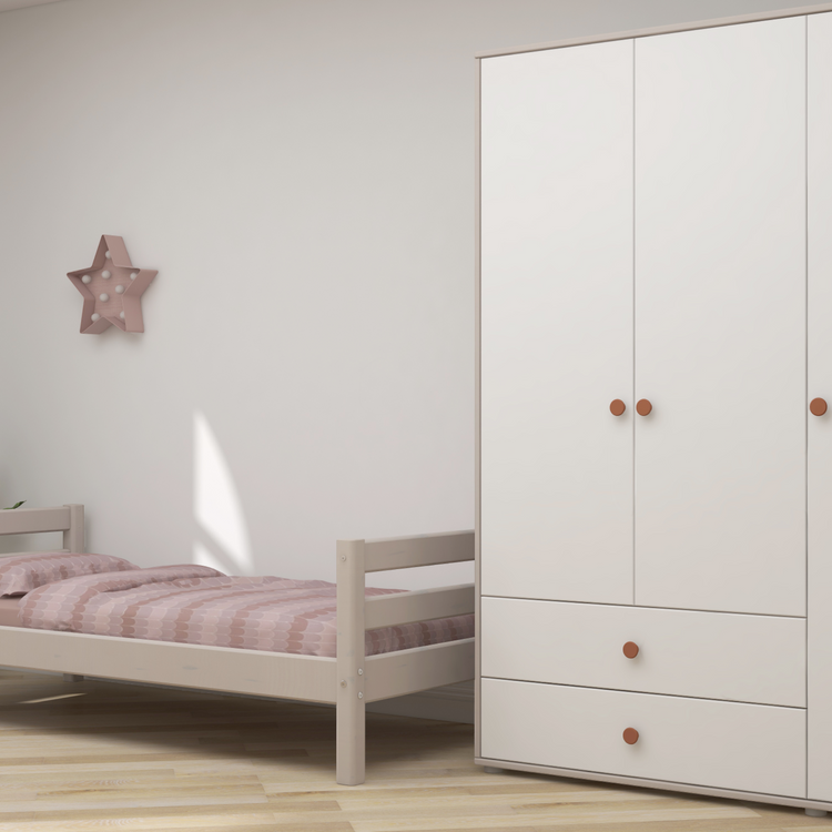 Flexa. Classic wardrobe with extra high and blush knobs - Grey washed