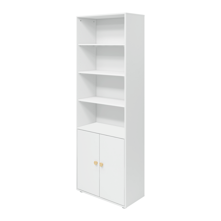 Flexa. Roomie maxi bookcase with two doors and wooden knobs - White / Natural