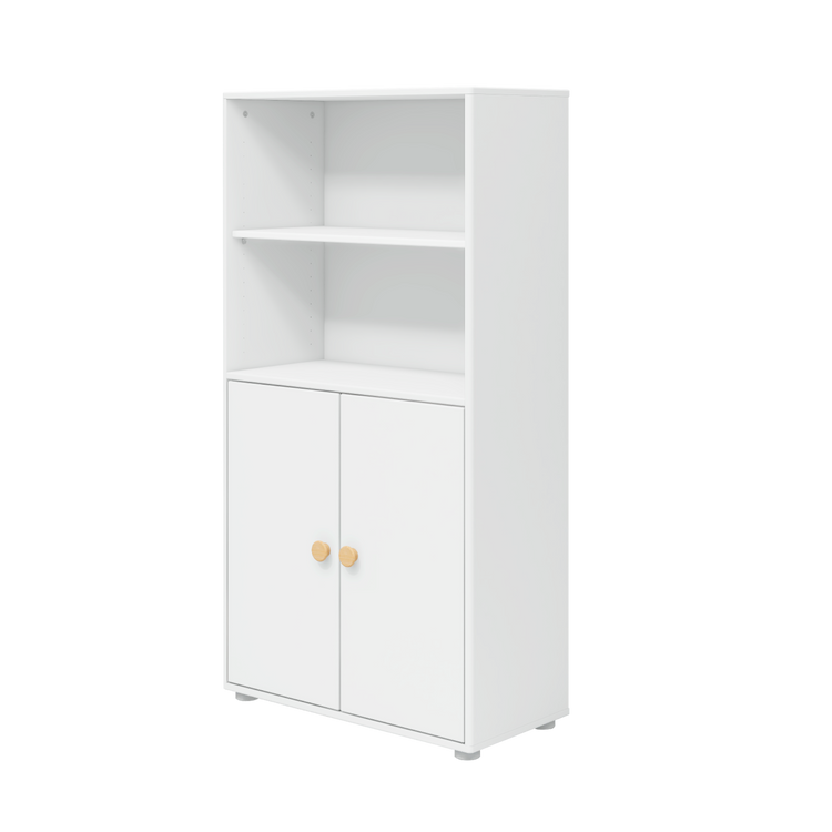 Flexa. Roomie midi bookcase with two doors and wooden knobs - White / Natural