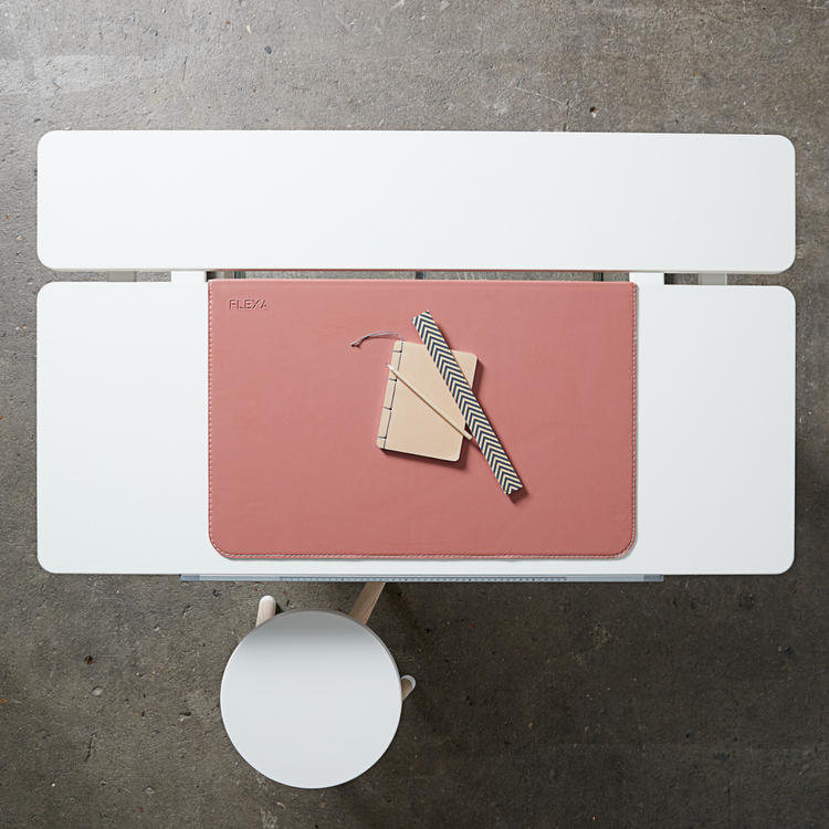 Flexa. Desk pad  - Pink