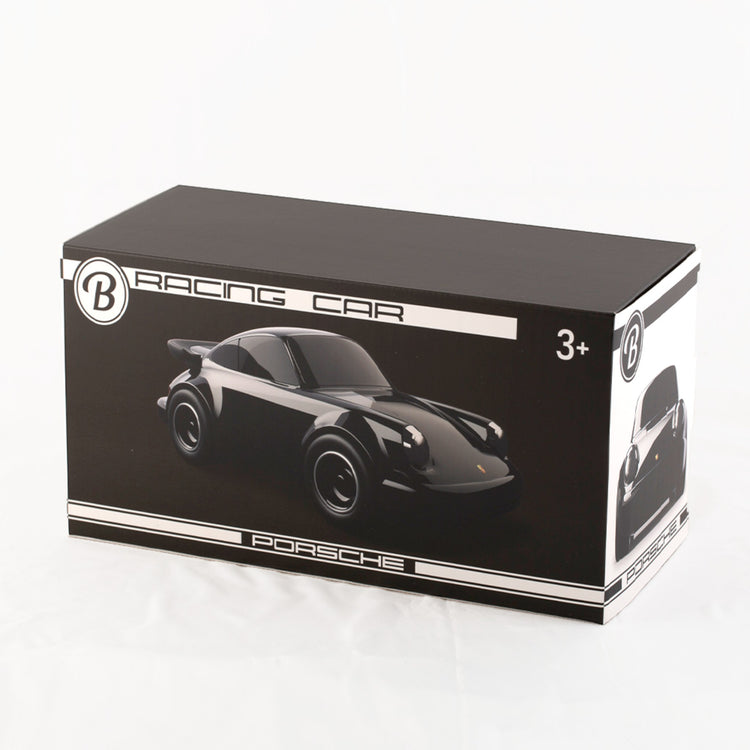 Baghera. Αγωνιστικό αυτοκίνητο Porsche (μαύρο)