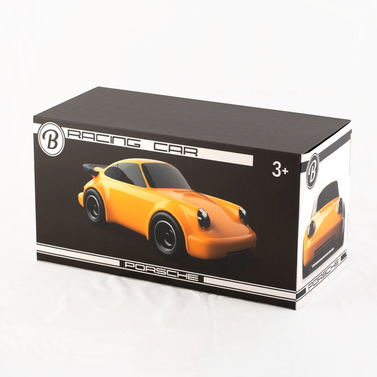 Baghera. Αγωνιστικό αυτοκίνητο Porsche (κίτρινο)