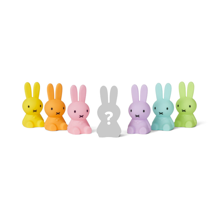 MR MARIA. Φωτιστικό νυχτός Miffy Bundle of Light - Colourful Surprise Blind Box