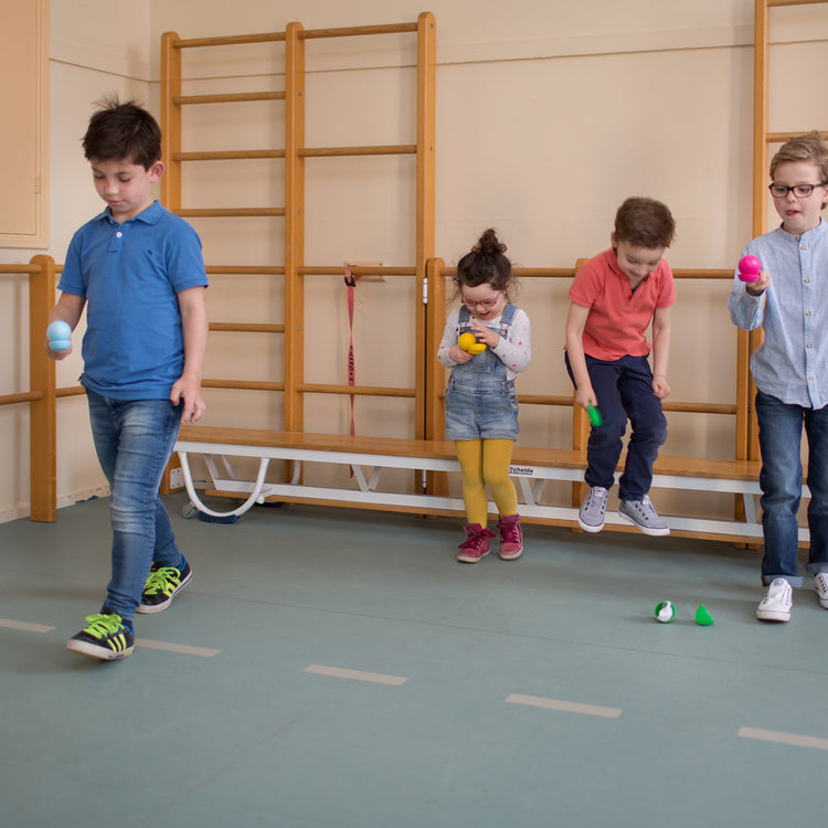 BS TOYS. Egg Relay