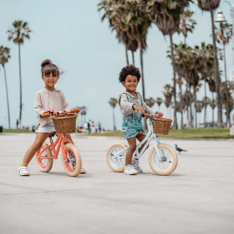 BANWOOD. Balance Bike Banwood First Go Coral