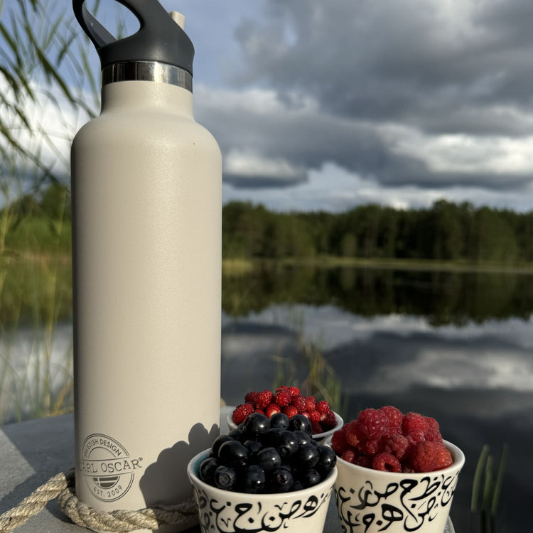 CARL OSCAR. TEMPflask Water bottle 700ml - Greige