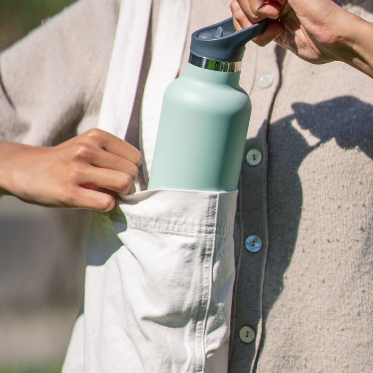 CARL OSCAR. TEMPflask Water bottle 700ml - Green