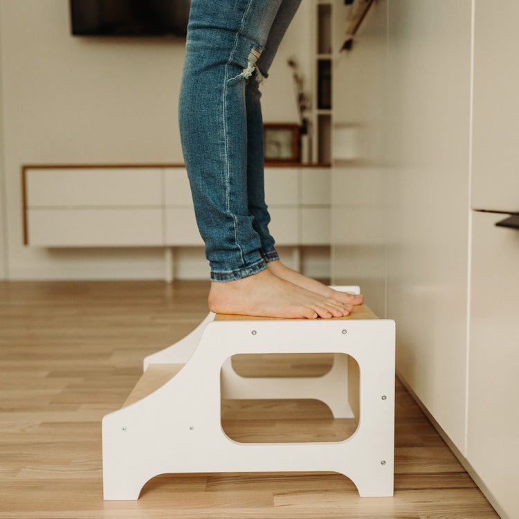 Duck Woodworks. Βοηθητικό σκαλοπάτι/σκαμπό - λευκό