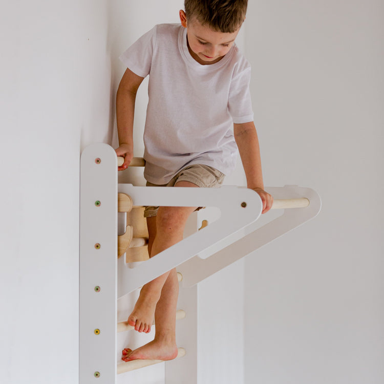 Duck Woodworks. Climbing triangle wall set white