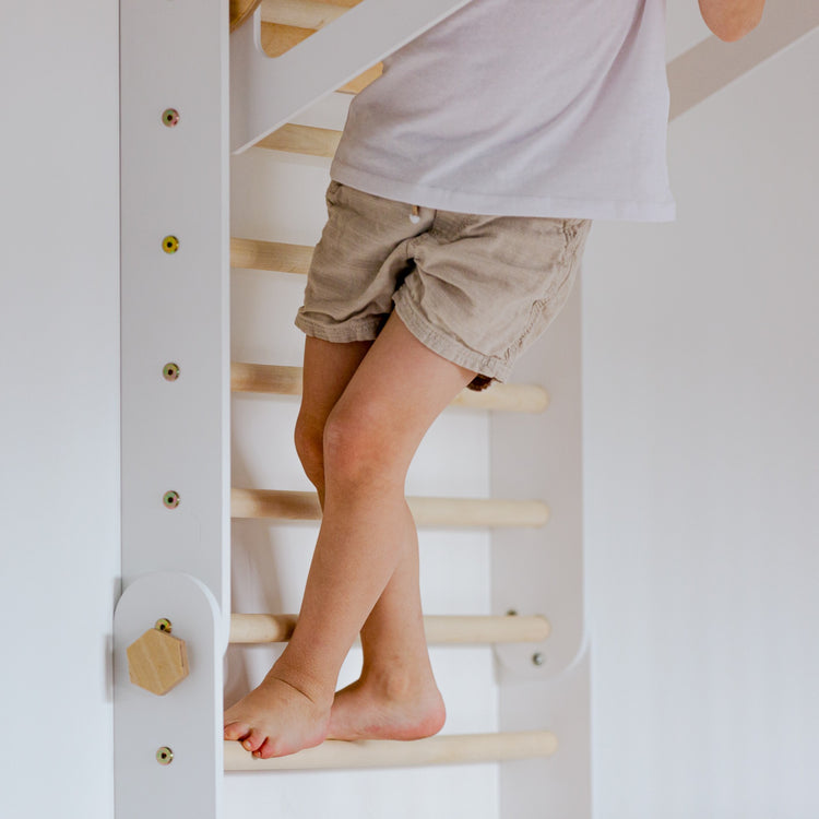 Duck Woodworks. Climbing triangle wall set white