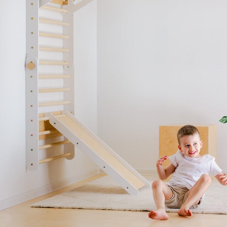 Duck Woodworks. Climbing triangle wall set with slide white