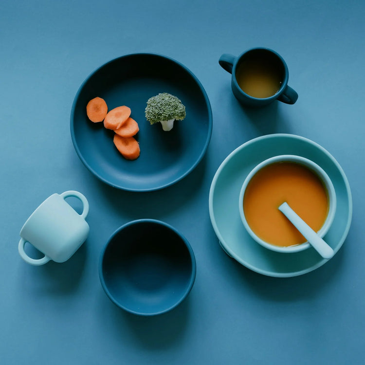 EKOBO. Silicone Suction Plate - Lagoon