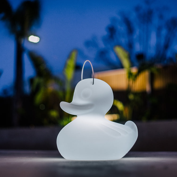 GOODNIGHT. The Duck Duck Lamp XL White